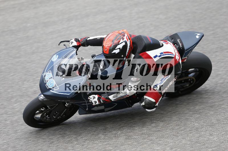 /09 19.04.2026  Caremotion get faster ADR/Gruppe rot/49